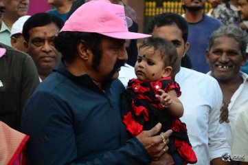 Celebs At Breast Cancer Awareness Walk